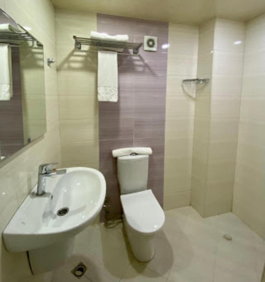 באקו Access Hotel מראה חיצוני תמונה